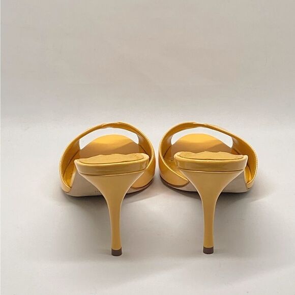 Manolo Blahnik Houramu 70MM Patent Leather Mules size 39 - Picture 8 of 13